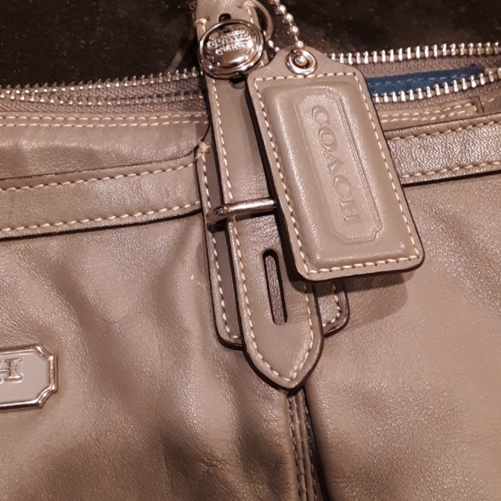 Coach large shoulder bag in Majestic Gray